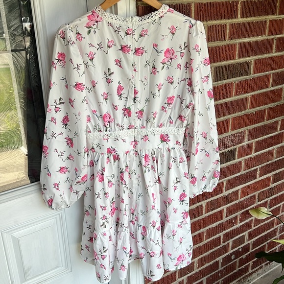 Commense Multi Floral Lace Trim Short Dress - Picture 6 of 6